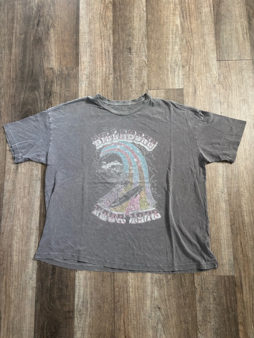 Billabong Rainbow Surfing Graphic Tee Shirt